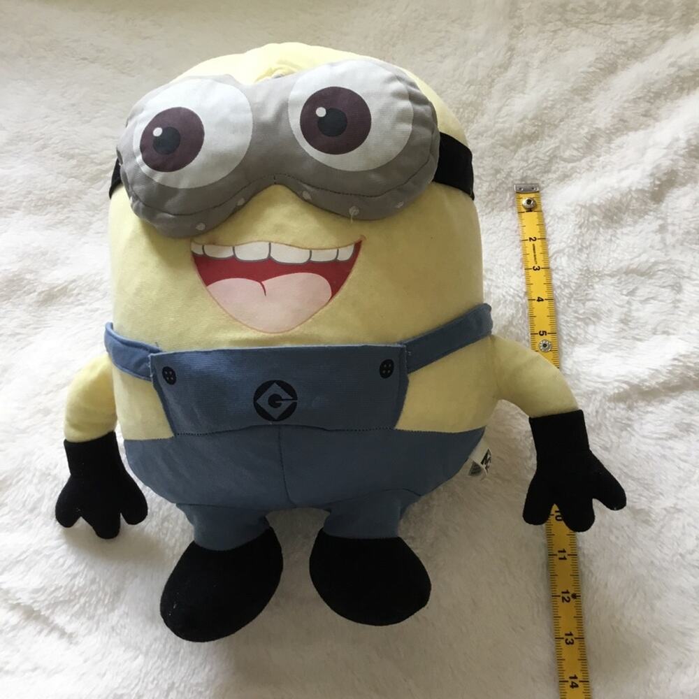 Despicable Me Yellow Minion Plush Stuffed Animal Toy